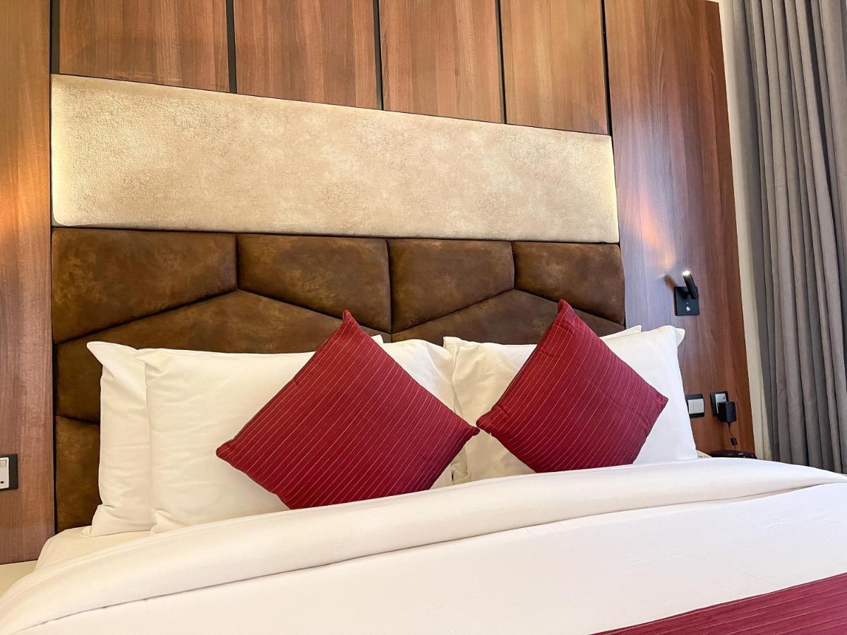 Omedel Luxury Otel Enugu Dış mekan fotoğraf