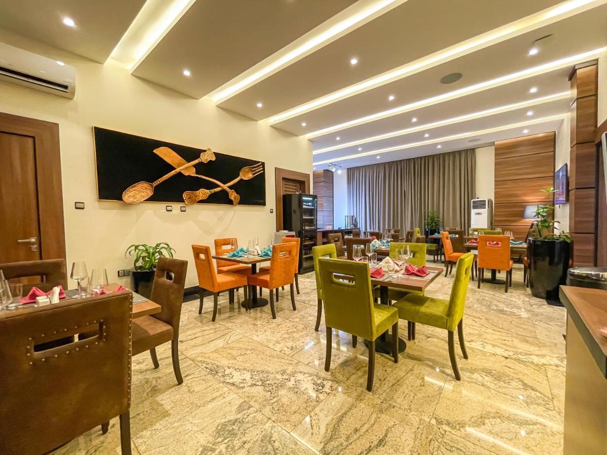 Omedel Luxury Otel Enugu Dış mekan fotoğraf