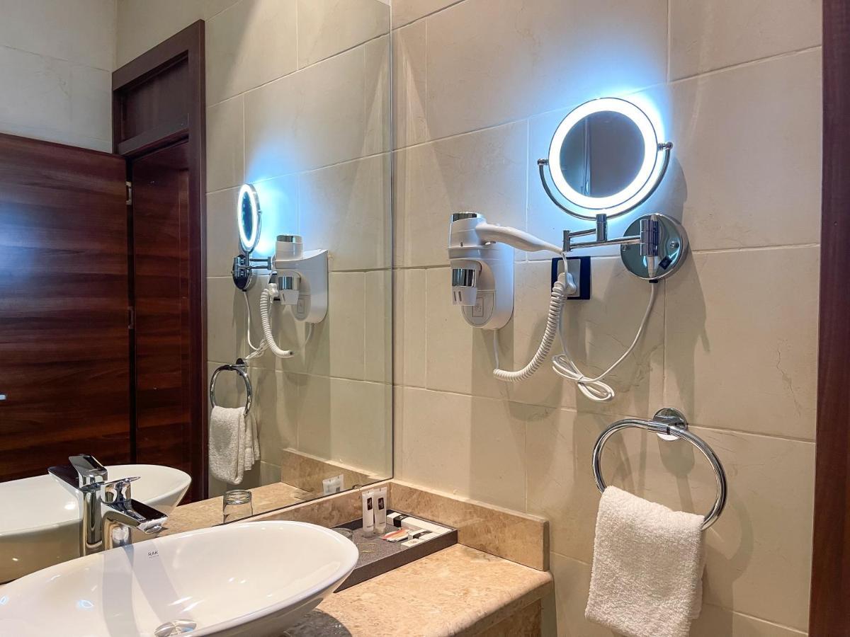 Omedel Luxury Otel Enugu Dış mekan fotoğraf